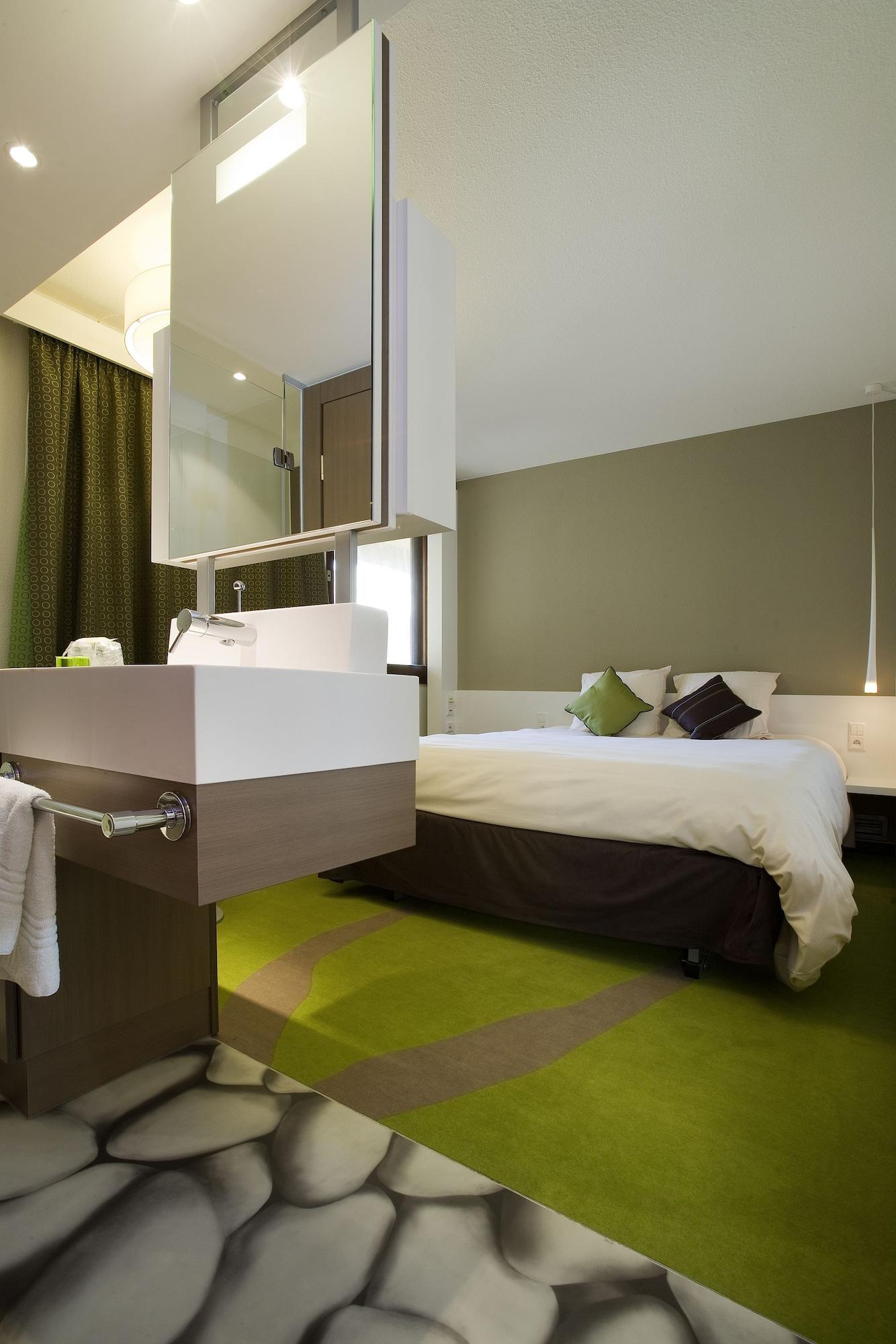 Ibis Styles Bordeaux Aeroport 3*