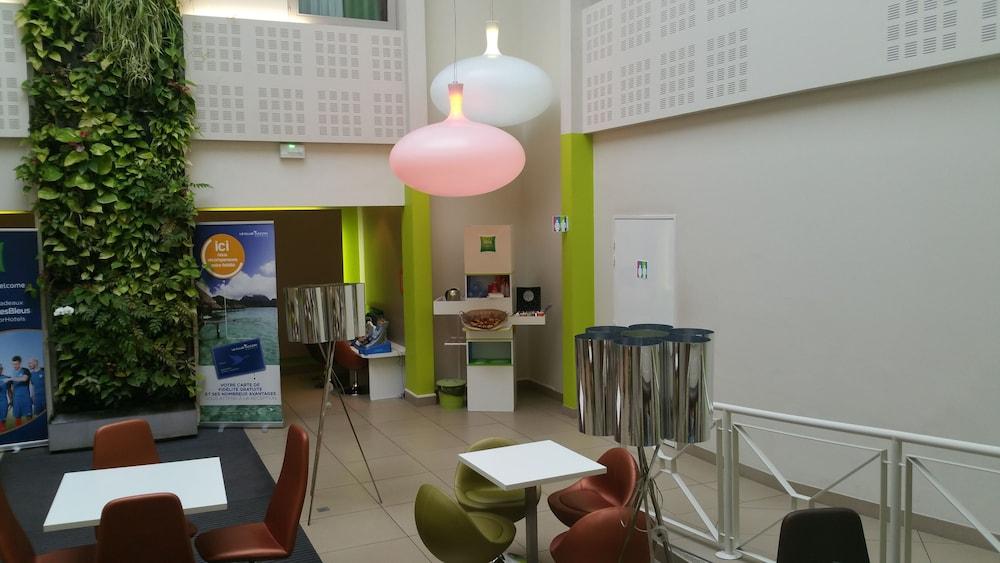 Ibis Styles Bordeaux Aeroport Hotel 3*